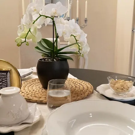 Beauty Intimate, Quiet And * Boloňa