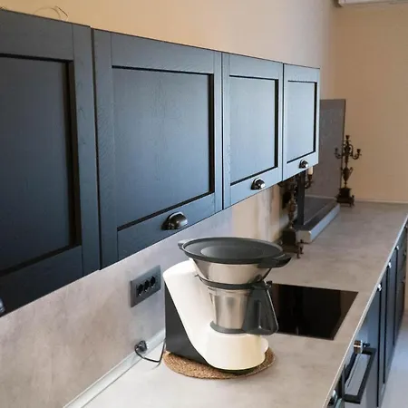 Apartment Beauty Intimate, Quiet And *