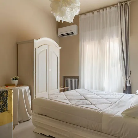 Beauty Intimate, Quiet And * بولونيا